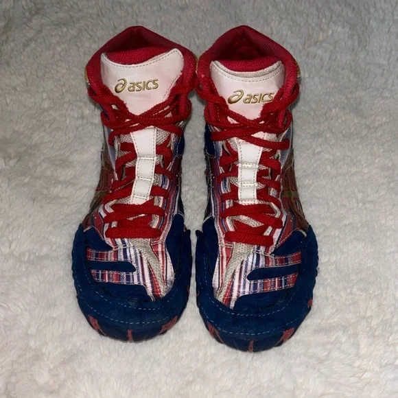 Limited Edition “Lightning Strike” Aggressor Wrestling